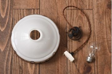 アンティーク照明　昭和レトロ　竹細工が情緒あるペンダントライト(シェード、天井照明、吊り下げ照明)(R-038986)