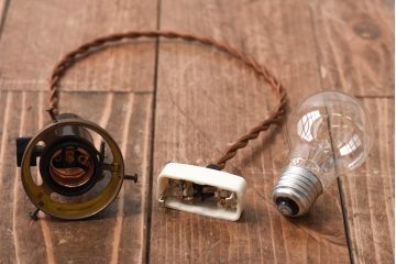 アンティーク照明　昭和レトロ　竹細工が情緒あるペンダントライト(シェード、天井照明、吊り下げ照明)(R-038986)