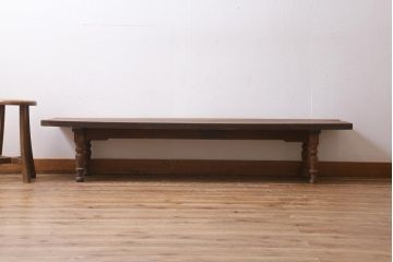 アンティーク家具　大正期　天板一枚板　ノスタルジックな雰囲気が魅力的な大きめサイズの座机(ローテーブル、飾り台)(R-038990)