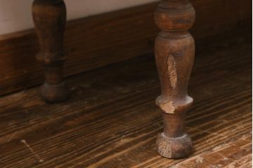アンティーク家具　大正期　天板一枚板　ノスタルジックな雰囲気が魅力的な大きめサイズの座机(ローテーブル、飾り台)(R-038990)