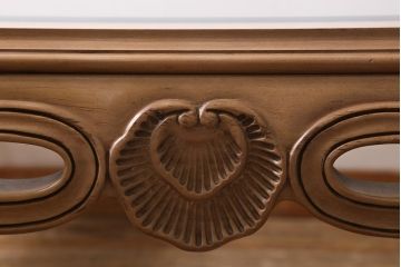 中古　輸入家具　ガラス天板　優美で上品な雰囲気が魅力的なセンターテーブル(コーヒーテーブル、カクテルテーブル、リビングテーブル)(R-038991)