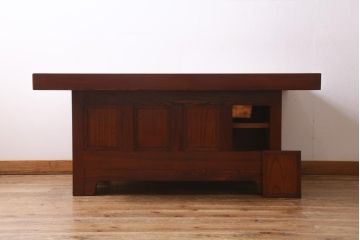 中古　松本民芸家具　激レア!　総欅材　漆塗り　かくし収納付きA型洋炉卓(木製火鉢、囲炉裏、テーブル)(定価約100万円)(R-038992)