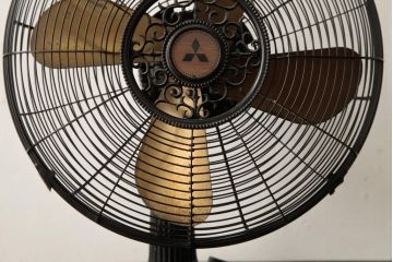 昭和レトロ　三菱電機(MITSUBISHI)　Z30-EB　30cm卓上扇風機(ファン)(R-038997)