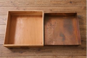 中古　民芸家具　網代引戸　杉材・桜皮　優雅な和の時間を演出する置水屋(茶水屋、茶道具、戸棚)(R-039004)