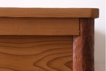 中古　民芸家具　網代引戸　杉材・桜皮　優雅な和の時間を演出する置水屋(茶水屋、茶道具、戸棚)(R-039004)
