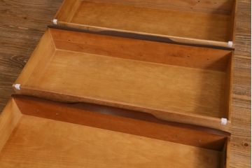 中古　アメリカ製　センチュリー社(CENTURY)　トラディショナルなデザインのチェスト(引き出し)(定価約90万円)(R-039007)