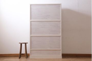 ラフジュ工房オリジナル　古建具リメイク　結霜ガラス入り　淡いピンクのペイントがお洒落な収納棚(キャビネット、ブックケース)(R-039013)