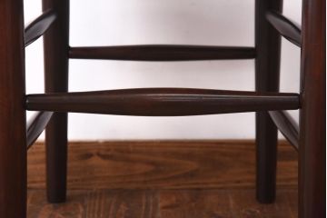 中古　松本民芸家具　シンプルなデザインが魅力的なラダーバックチェア(ダイニングチェア、椅子)(R-039019)