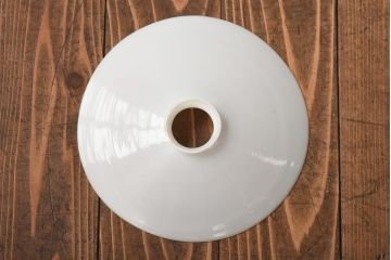 アンティーク照明　戦前　昔懐かしいデザインの平笠シェード(吊り下げ照明、天井照明、ペンダントライト)(R-039029)