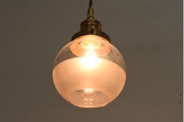 アンティーク照明　和製アンティーク　大正昭和初期　丸い形が愛らしいペンダントライト(吊り下げ照明)(R-039030)