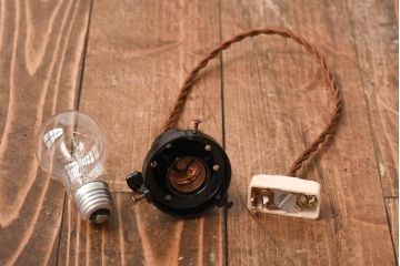 アンティーク照明　オールドノリタケ・則武(日陶)　ポピー(芥子)　鮮やかな絵柄が目を引く電笠(天井照明、シェード)(R-039032)