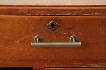 アンティーク家具　昭和中期　レトロな佇まいが可愛らしい片袖デスク(座机、在宅ワーク、在宅用文机)(R-039033)
