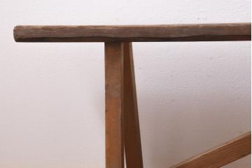 アンティーク家具　レトロ家具　シンプルで素朴なベンチ(飾り台)(R-039044)