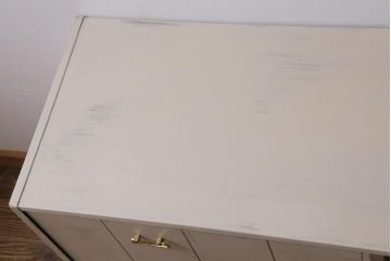 ヴィンテージ家具　北欧ビンテージ　G-PLAN　BBシリーズ　シャビーシックなペイントサイドボード(リビングボード)(R-039050)