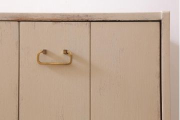 ヴィンテージ家具　北欧ビンテージ　G-PLAN　BBシリーズ　シャビーシックなペイントサイドボード(リビングボード)(R-039050)