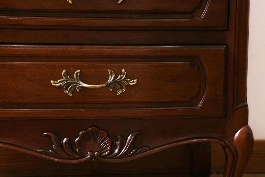 中古　アメリカ製　センチュリー(CENTURY)　クラシカルなデザインの縦型チェスト(サイドチェスト、引き出し)(定価約105万円)(R-039051)