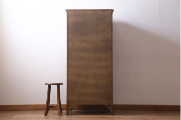 中古　アメリカ製　センチュリー(CENTURY)　クラシカルなデザインの縦型チェスト(サイドチェスト、引き出し)(定価約105万円)(R-039051)