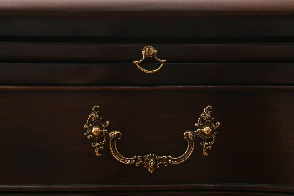 中古　アメリカ製　センチュリー社(CENTURY)　トラディショナルなデザインのチェスト(ドレッシングチェスト)(定価約120万円)