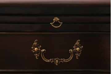 中古　アメリカ製　センチュリー社(CENTURY)　トラディショナルなデザインのチェスト(ドレッシングチェスト)(定価約120万円)