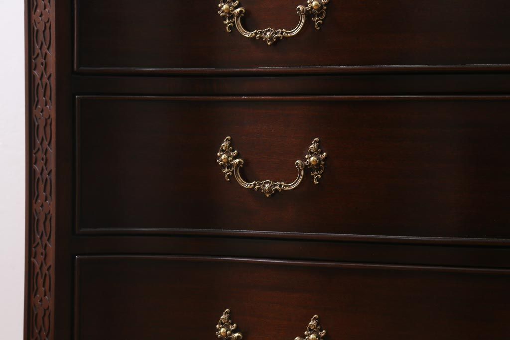 中古　アメリカ製　センチュリー社(CENTURY)　トラディショナルなデザインのチェスト(ドレッシングチェスト)(定価約120万円)