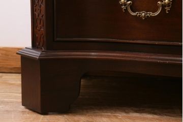 中古　アメリカ製　センチュリー社(CENTURY)　トラディショナルなデザインのチェスト(ドレッシングチェスト)(定価約120万円)