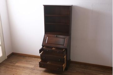 ビンテージ　北海道民芸家具　絶版品!洗練された佇まいの棚付きライティングビューロー(簿記机)(R-039054)