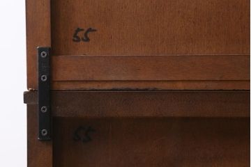 ビンテージ　北海道民芸家具　絶版品!洗練された佇まいの棚付きライティングビューロー(簿記机)(R-039054)