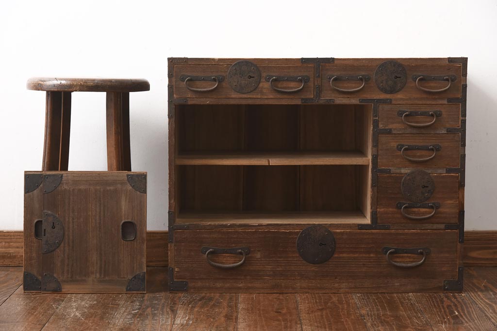 アンティーク家具　和製アンティーク　明治大正期　桐材　小タンス(引き出し、収納棚、桐箪笥、桐たんす)(R-039056)