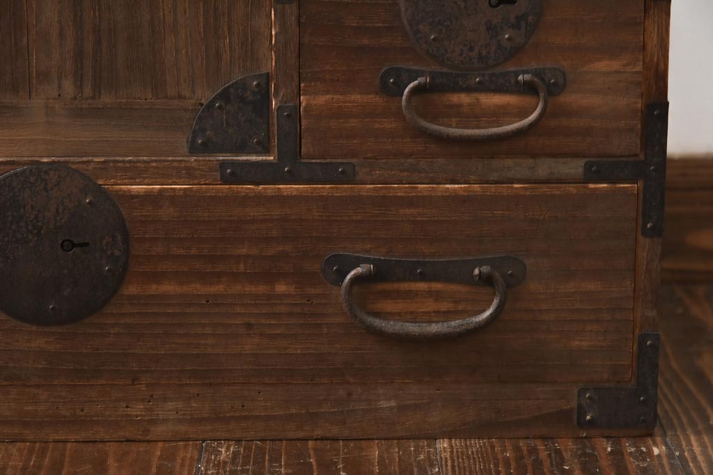 アンティーク家具　和製アンティーク　明治大正期　桐材　小タンス(引き出し、収納棚、桐箪笥、桐たんす)(R-039056)