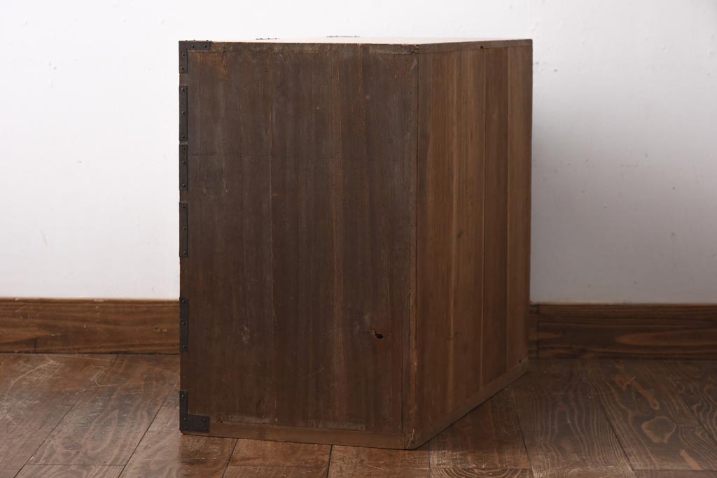 アンティーク家具　和製アンティーク　明治大正期　桐材　小タンス(引き出し、収納棚、桐箪笥、桐たんす)(R-039056)