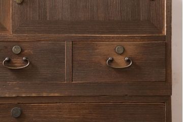 アンティーク家具　昭和中期　柔らかな木の質感が魅力的な重ね桐箪笥(衣装箪笥、引き出し、桐たんす)(R-039059)