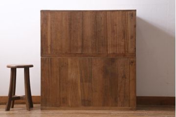 アンティーク家具　昭和中期　柔らかな木の質感が魅力的な重ね桐箪笥(衣装箪笥、引き出し、桐たんす)(R-039059)