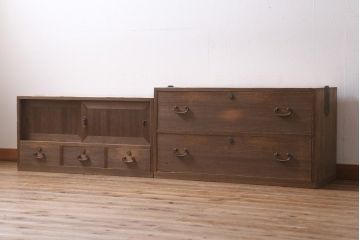 アンティーク家具　昭和中期　柔らかな木の質感が魅力的な重ね桐箪笥(衣装箪笥、引き出し、桐たんす)(R-039059)