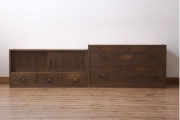 アンティーク家具　昭和中期　柔らかな木の質感が魅力的な重ね桐箪笥(衣装箪笥、引き出し、桐たんす)(R-039059)