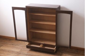 アンティーク家具　昭和レトロ　銀モールガラスの扉がお洒落な本箱(ブックケース、収納棚、キャビネット)(R-039060)