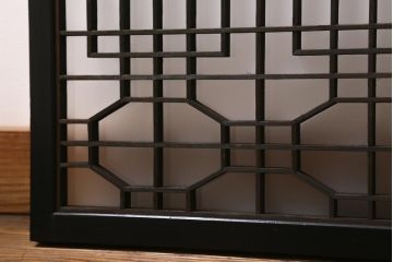 ラフジュ工房オリジナル　古建具リメイク　すりガラス入り　洗練された和の趣漂う重ね戸棚(書院戸、組子、キャビネット、収納棚)(R-039061)