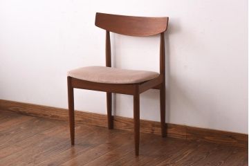 ヴィンテージ家具　G-PLAN(ジープラン)　Danishシリーズ　Larsen(ラーセン)　チーク材　ダイニングチェア(椅子、ビンテージ)(R-039069)