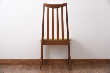 北欧ビンテージ　G-PLAN(ジープラン)　ナチュラルスタイルにも合うダイニングチェア(椅子)(R-039070)