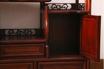 アンティーク家具　和製アンティーク　昭和後期　カリン材　華やかなアジアンの雰囲気漂う飾り棚(茶棚、収納棚、花梨材)(R-039073)