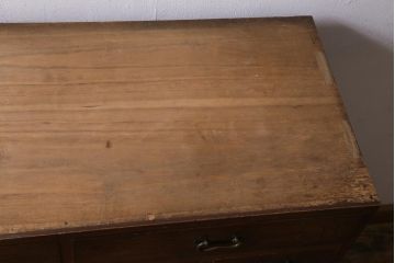 アンティーク家具　和製アンティーク　前面欅(ケヤキ)材　杢目が味わい深い戸棚(小箪笥、収納棚、引き出し)(R-039074)