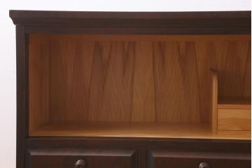 中古　リメイク　北海道民芸家具　シックな空間作りに活躍するローボード(テレビ台、収納棚、サイドボード)(R-039078)