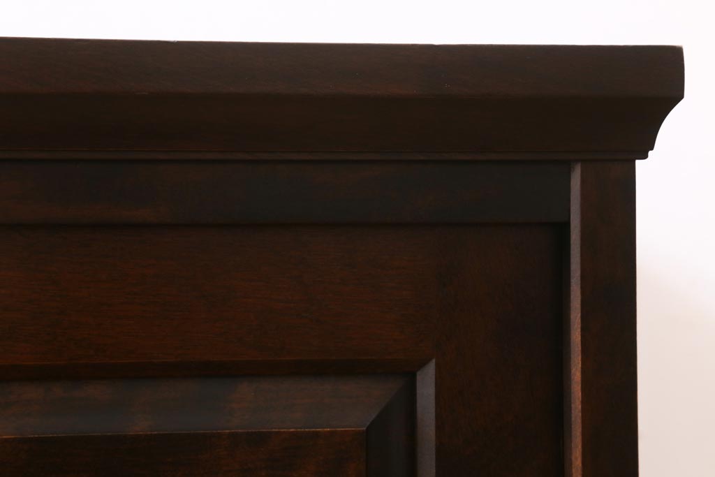 中古　リメイク　北海道民芸家具　シックな空間作りに活躍するローボード(テレビ台、収納棚、サイドボード)(R-039078)