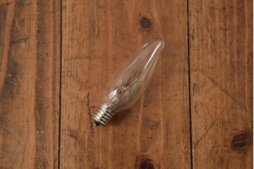 ヴィンテージ照明　フランスビンテージ　真鍮製　リボンが可愛らしい小さなウォールランプ(壁掛け照明、壁付け照明)(R-039084)