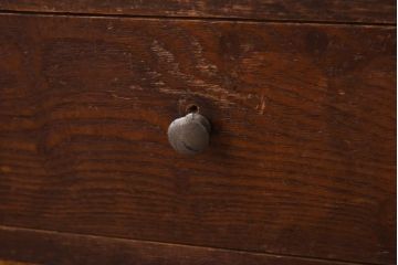 アンティーク家具　昭和初期　古い木の風合いがレトロな雰囲気あふれる収納棚(戸棚、サイドボード、キャビネット、棚)(R-039088)