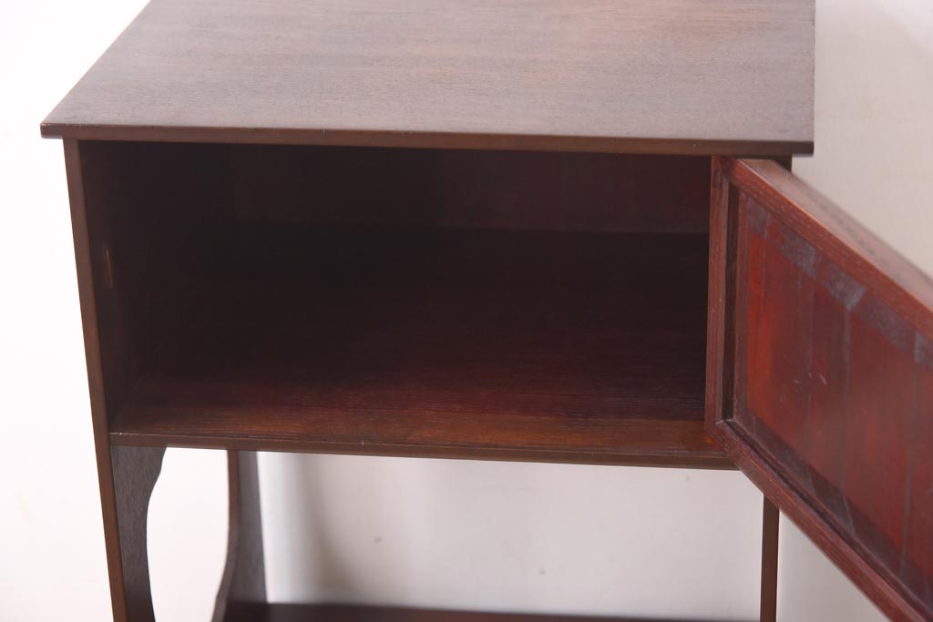 アンティーク家具　昭和初期　工芸家具　和の趣溢れる網代編みがお洒落な戸棚(収納棚、飾り棚)(R-039089)