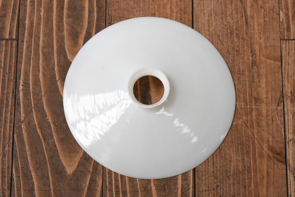 アンティーク照明　戦前　ノスタルジックな雰囲気の平笠シェード(吊り下げ照明、天井照明、ペンダントライト)(R-039094)