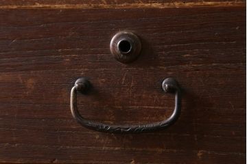 アンティーク家具　昭和レトロ　桐材　懐かしさ漂うシンプルな作りの重ねタンス(衣装箪笥、戸棚、引き出し、桐箪笥、桐たんす)(R-039105)