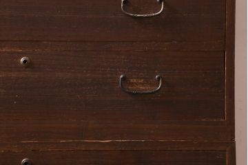 アンティーク家具　昭和レトロ　桐材　懐かしさ漂うシンプルな作りの重ねタンス(衣装箪笥、戸棚、引き出し、桐箪笥、桐たんす)(R-039105)