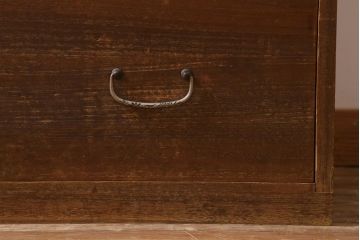 アンティーク家具　昭和レトロ　桐材　懐かしさ漂うシンプルな作りの重ねタンス(衣装箪笥、戸棚、引き出し、桐箪笥、桐たんす)(R-039105)