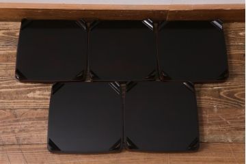 アンティーク雑貨　時代物　大正昭和初期　蒔絵　竹と雀図　漆器　角盆5枚セット(R-039110)